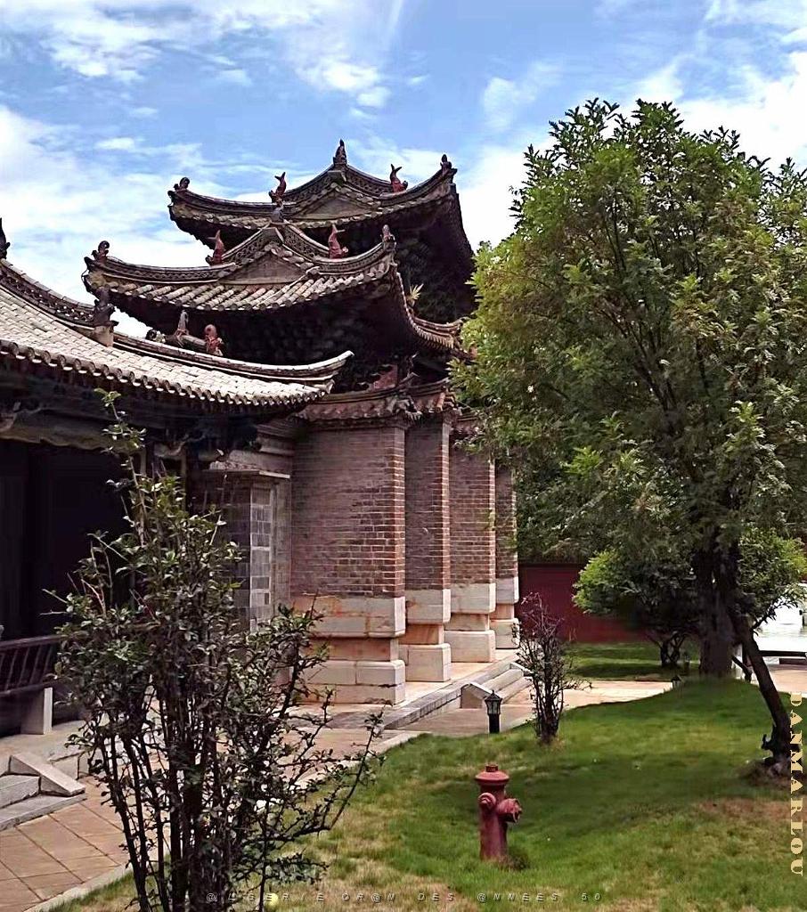 JIUNSHUI TEMPLE DE CONFUCIUS (61).jpg